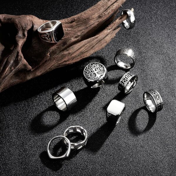 10 Pcs Men's Stainless Steel Vintage Signet Ring Square Pinky Thumb Chunky Thin Band Ring Vintage Biker Band Rings Set 7-13